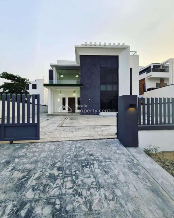 For Sale 6 Bedroom Fully Detached House, Pinnock Beach Estate, Lekki