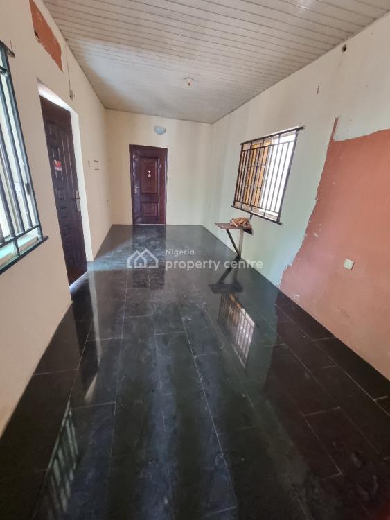 For Rent Mini Flat, Lekki Phase 1, Lekki, Lagos 1 Beds, 1 Baths