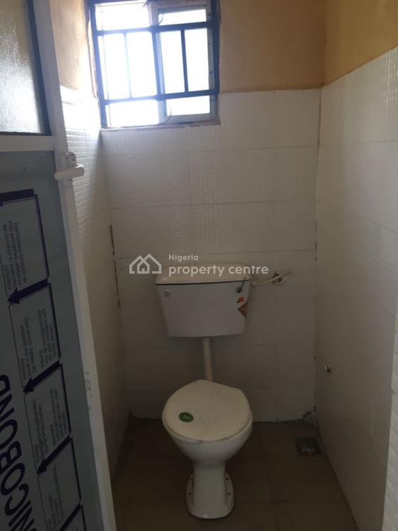 For Rent Decent Mini Flat, Up 2t 1b N Pop, Soluyi, Gbagada, Lagos 1
