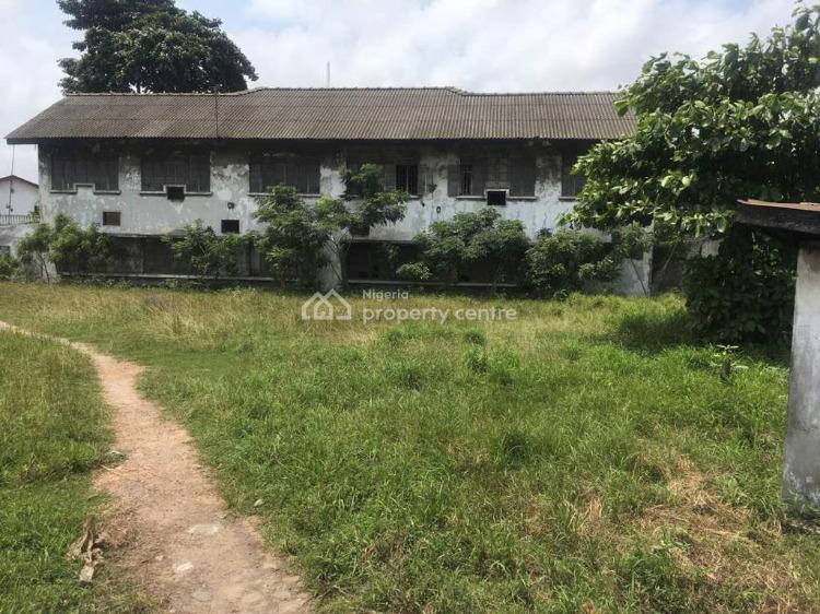 For Sale 2500sqm Land With House, Gra Off Liverpool Road, Apapa, Apapa