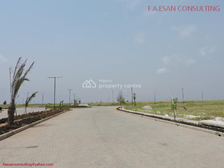 For Sale Residential Land Measuring 650sqm, Phase 1, Orange Island