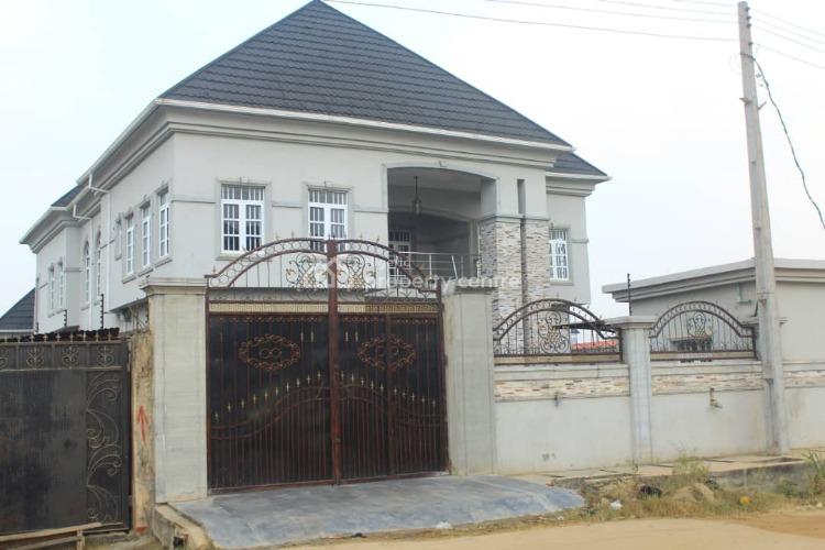 For Sale 6 Bedrooms Detached Duplex, Heritage Estate, Festac, Amuwo