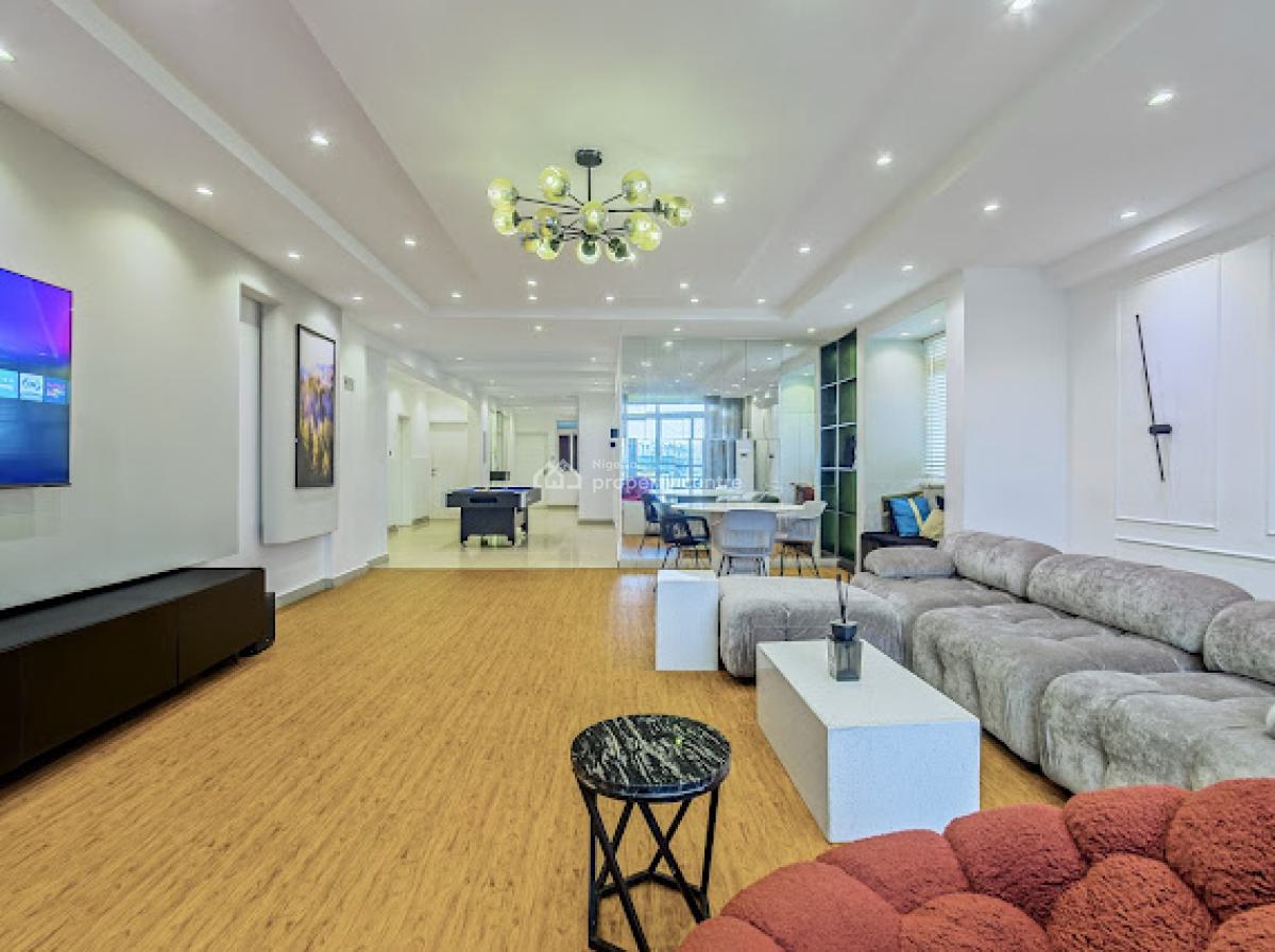 3 Bedrooms Luxury Waterfront Apartment, Admiralty Close, Lekki Phase 1, Lekki, Lagos, Flat / Apartment Short Let