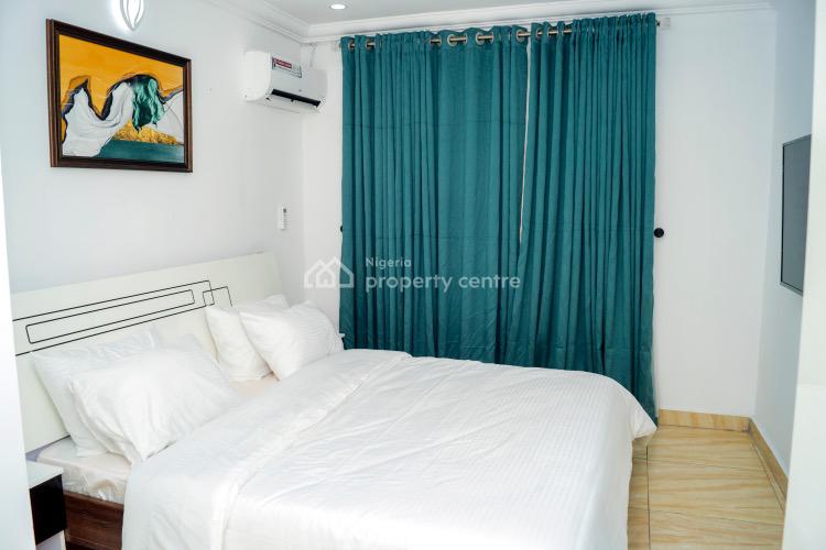 Beautiful 2 Bedroom with Ps4, Osapa, Lekki, Lagos, Flat / Apartment Short Let