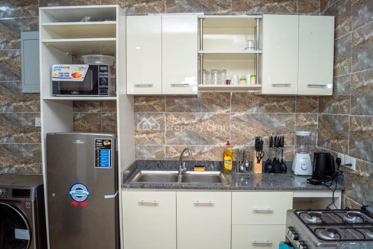 Beautiful 2 Bedroom with Ps4, Osapa, Lekki, Lagos, Flat / Apartment Short Let