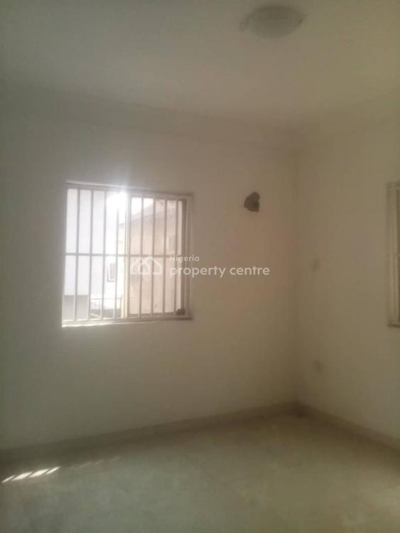 For Rent Available 24hrs Light,big Kvc Generator Upstairs Room Self