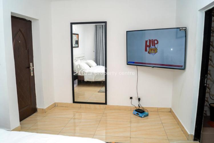 Luxury 2 Bedroom Apartment, 33 Castle Rock Avenue Osapa London, Lekki, Lagos, Flat / Apartment Short Let