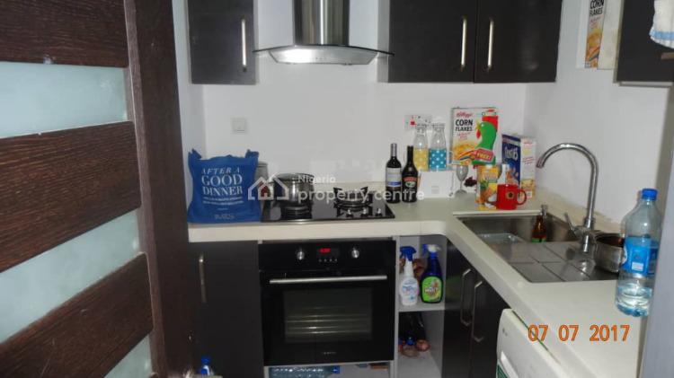 Well Finished Self Contained, Circle Mall Road, Jakande, Lekki, Lagos, Self Contain (single Rooms) Short Let