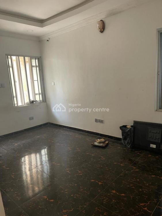 For Rent Comfortable 2 Bedrooms Flat, Magodo Phase 1, Isheri, Unilag