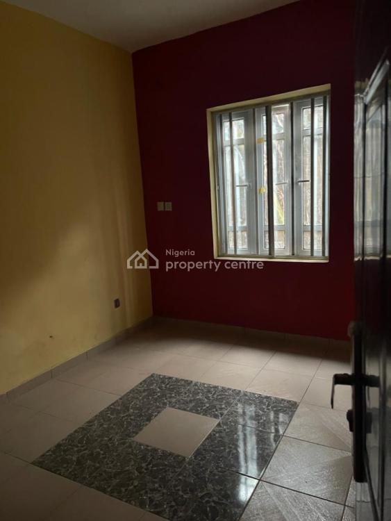 For Rent Comfortable 2 Bedrooms Flat, Magodo Phase 1, Isheri, Unilag