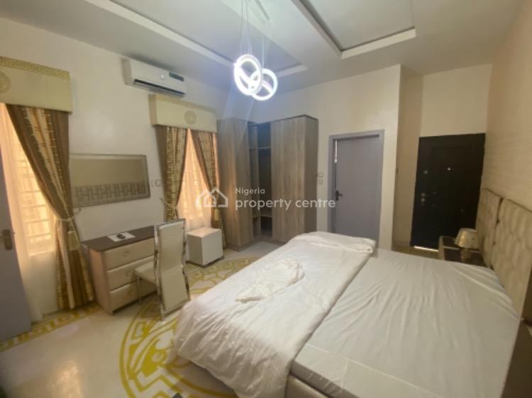 4 Bedroom, Lekki, Lagos, Flat / Apartment Short Let