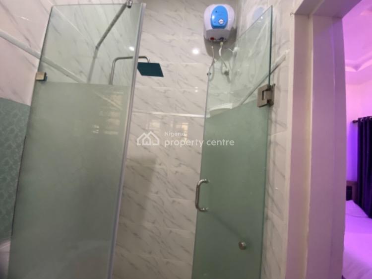 4 Bedroom, Lekki, Lagos, Flat / Apartment Short Let