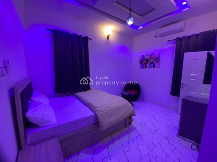 4 Bedroom, Lekki, Lagos, Flat / Apartment Short Let