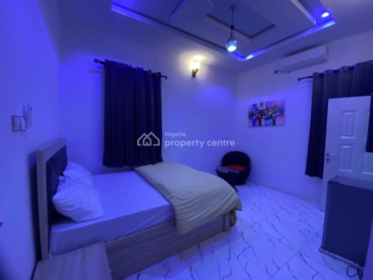 4 Bedroom, Lekki, Lagos, Flat / Apartment Short Let
