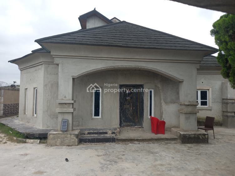 10 Rooms Multipurpose Building, Sango Ota, Ogun, Hotel / Guest House for Sale