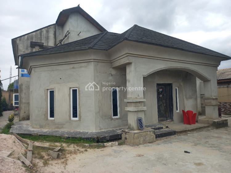 10 Rooms Multipurpose Building, Sango Ota, Ogun, Hotel / Guest House for Sale