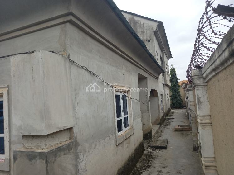 10 Rooms Multipurpose Building, Sango Ota, Ogun, Hotel / Guest House for Sale