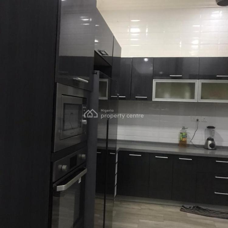 For Rent Luxury Duplex, Pinnock Beach Estate, Osapa, Lekki, Lagos 4 Beds, 5 Baths (Ref 1287036)