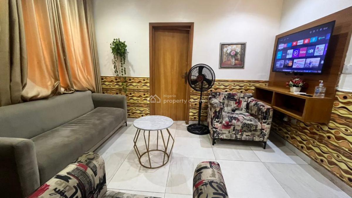 Lovely One Bedroom, No 8, Balarabe Musa Crescent, Off Samuel Manuwa Street, Victoria Island (vi), Lagos, Mini Flat (room and Parlour) Short Let