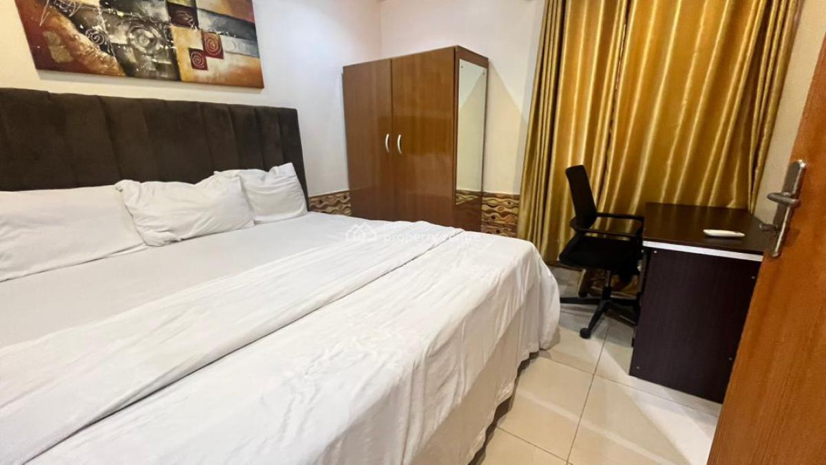 Lovely One Bedroom, No 8, Balarabe Musa Crescent, Off Samuel Manuwa Street, Victoria Island (vi), Lagos, Mini Flat (room and Parlour) Short Let