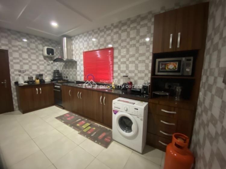 4 Bedroom, Lekki, Lagos, Flat / Apartment Short Let