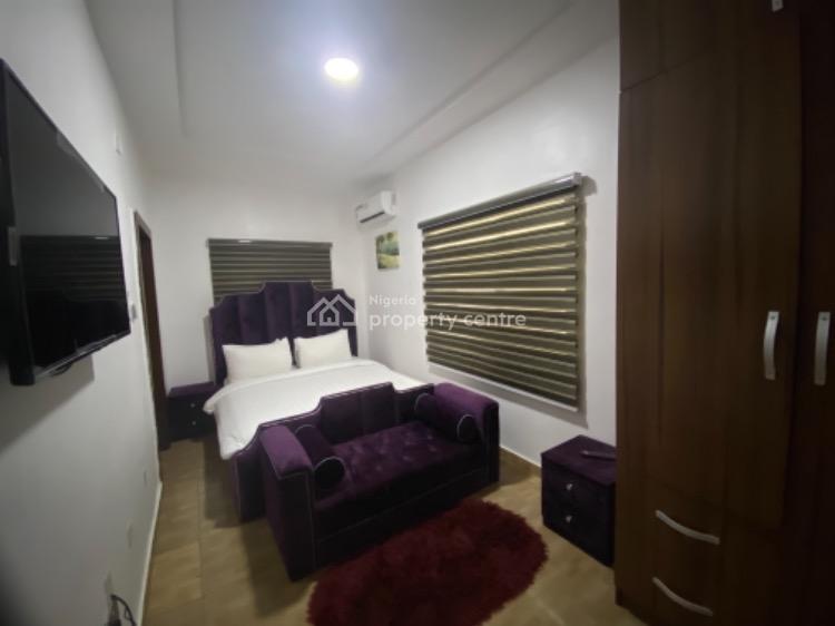 4 Bedroom, Lekki, Lagos, Flat / Apartment Short Let