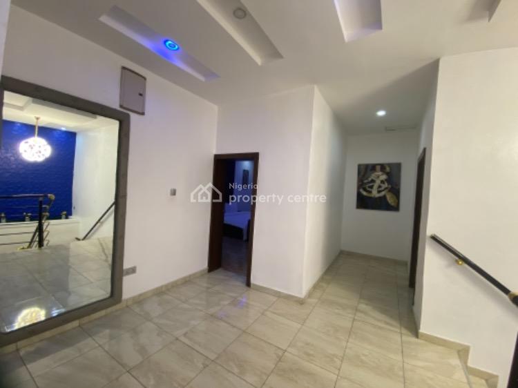 4 Bedroom, Lekki, Lagos, Flat / Apartment Short Let