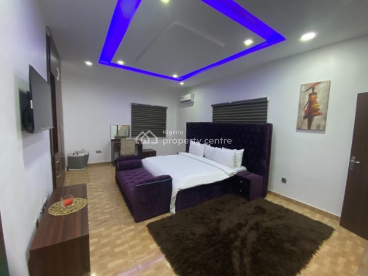 4 Bedroom, Lekki, Lagos, Flat / Apartment Short Let