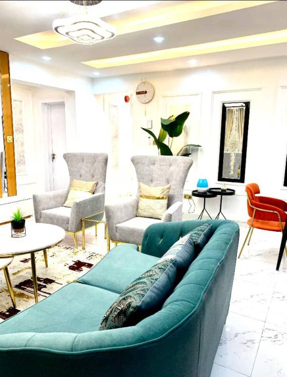 3 Bedrooms Luxury Apartment, 16, Akin Osiyemi Street, Allen, Ikeja, Lagos, Flat / Apartment Short Let