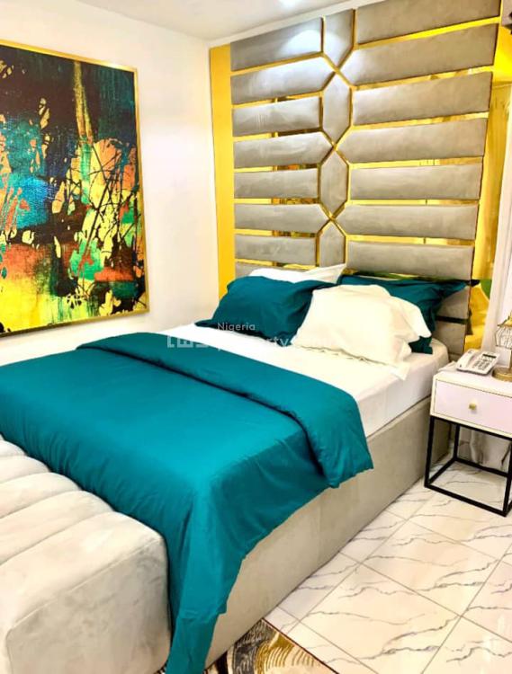 3 Bedrooms Luxury Apartment, 16, Akin Osiyemi Street, Allen, Ikeja, Lagos, Flat / Apartment Short Let