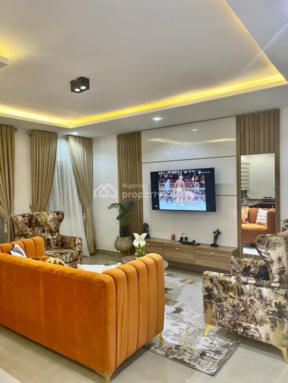 Luxurious 2 Bedrooms Apartment, Off Isaac John, Ikeja Gra, Ikeja, Lagos, Flat / Apartment Short Let