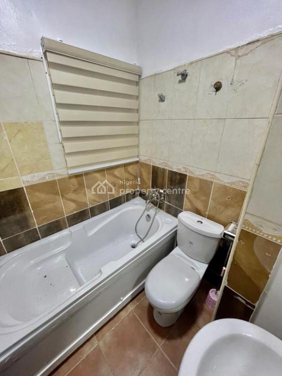 Luxurious 2 Bedrooms Apartment, Off Isaac John, Ikeja Gra, Ikeja, Lagos, Flat / Apartment Short Let