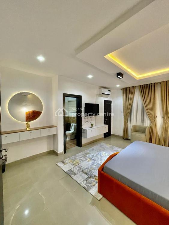 Luxurious 2 Bedrooms Apartment, Off Isaac John, Ikeja Gra, Ikeja, Lagos, Flat / Apartment Short Let