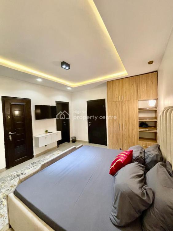 Luxurious 2 Bedrooms Apartment, Off Isaac John, Ikeja Gra, Ikeja, Lagos, Flat / Apartment Short Let