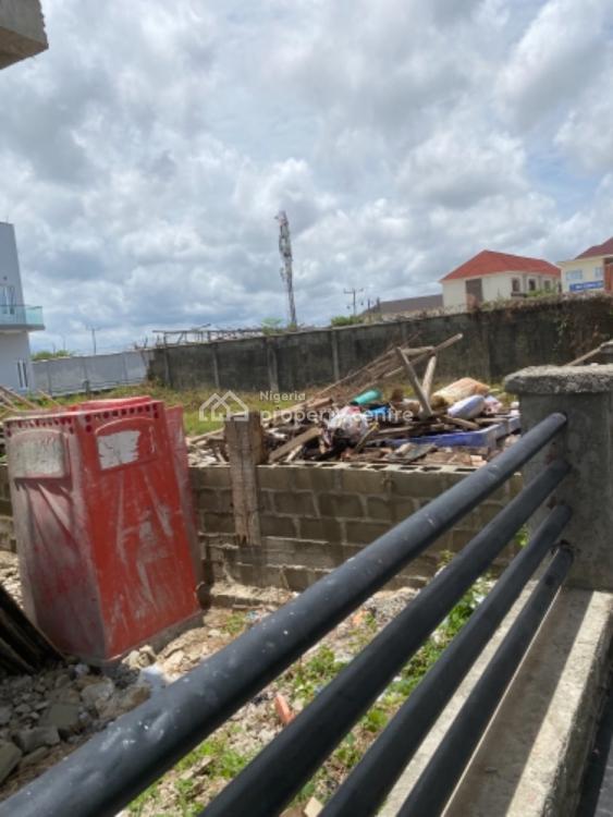 For Sale 900sqm Land Inside A Notable Estate, Osapa London, Lekki