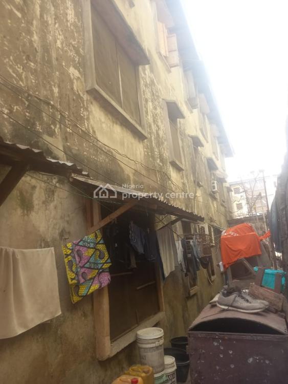 For Sale A Dilapidated Building On Land Measuring 550sqm, Glover Road