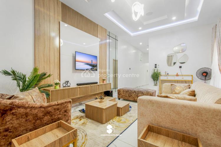 3 Bedroom Flat with Luxury Facilities, Lekki Phase 1, Lekki, Lagos, Flat / Apartment Short Let