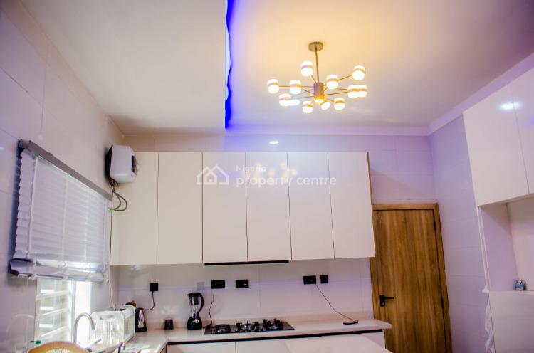 3 Bedroom Flat with Luxury Facilities, Lekki Phase 1, Lekki, Lagos, Flat / Apartment Short Let