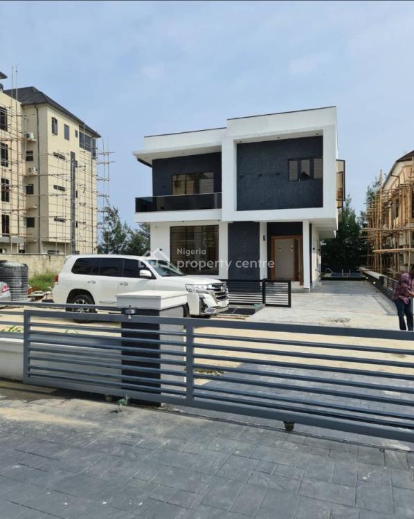 For Sale 5 Bedroom Fully Detached House, Megamound Estate, Lekki