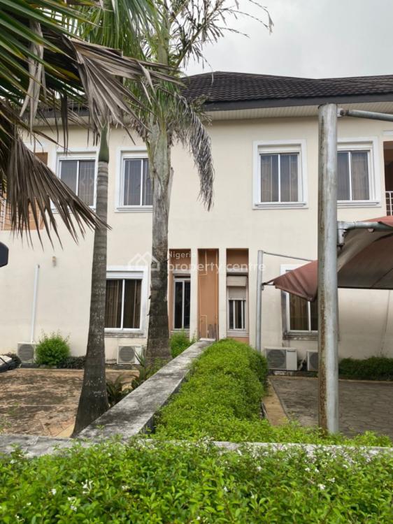 For Sale 4 Bedroom Semidetached With Bq, Carlton Gate Estate By