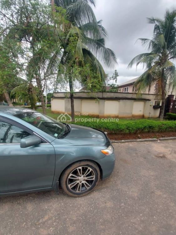 For Sale Ready To Build 400sqm In A Secured Estate, GRA Phase 2