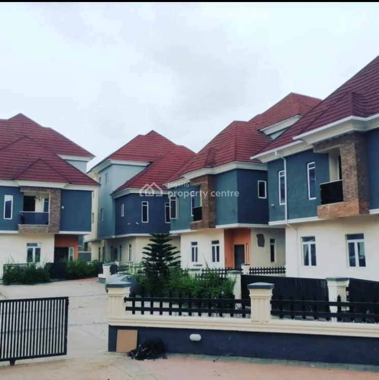 For Rent A 4 Bedroom Detached House, Oduduwa Crescent., Ikeja GRA, Ikeja, Lagos 4 Beds, 4