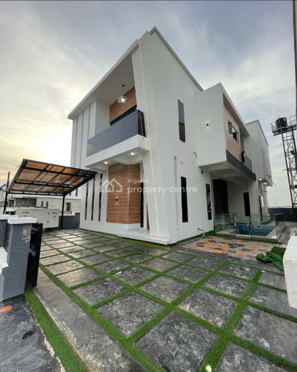 For Sale 5 Bedroom Fully Detached House, Chevron Drive, Lekki, Lagos