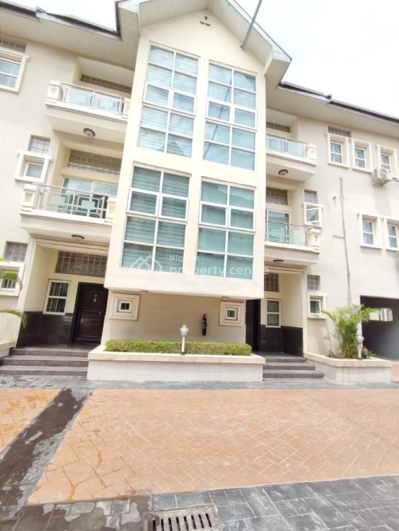 For Rent 4 Bedroom Terrace House, Victoria Island (VI), Lagos 4 Beds