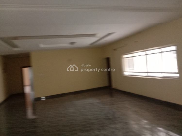 For Rent Spacious And Serviced With Central Generator Three Bedroom