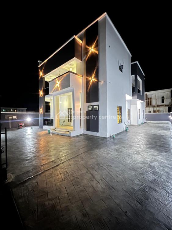 For Sale Tastefully Finished 5 Bedroom Duplex, Fountain Springville