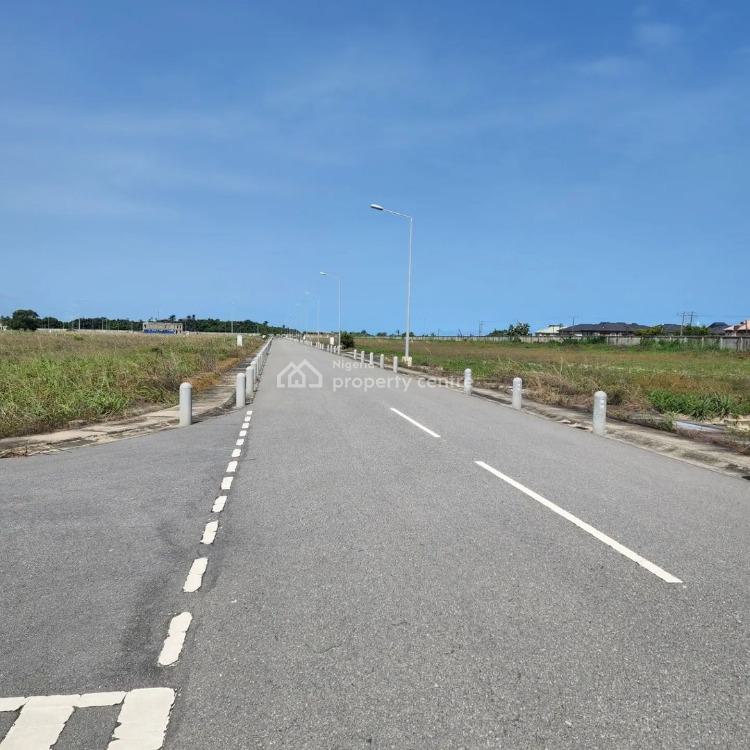 For Sale Luxury 1000sqm Residential Plots In A Beautiful Estate, Twin Lake Estate Phase 1