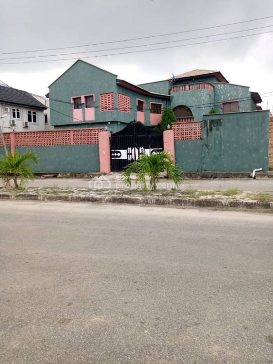 For Sale 700sqm With Demolishable Structure On It, GRA, Ogudu, Lagos
