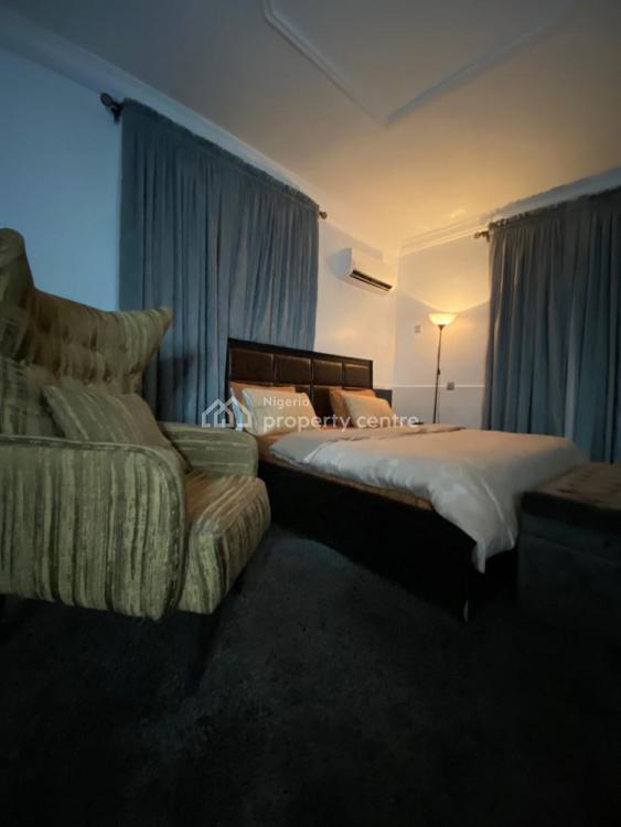 Luxury 2 Bedroom Apartment Available, Lekki Phase 1, Lekki, Lagos, Flat / Apartment Short Let