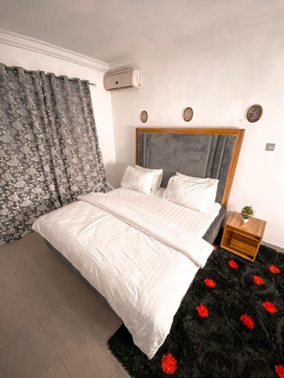 Luxury 2 Bedroom Apartment Available, Lekki Phase 1, Lekki, Lagos, Flat / Apartment Short Let